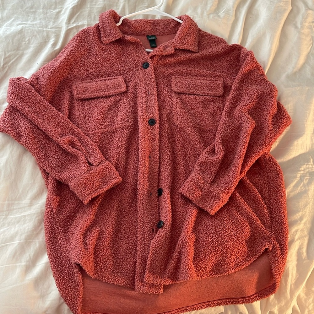 Comfy oversized button up!